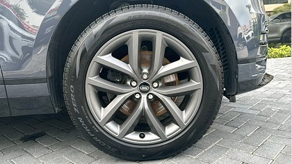 Range Rover Velar 8