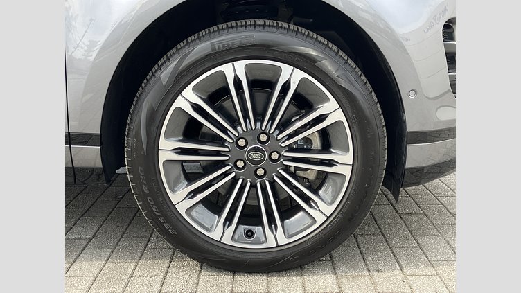 2024 認定中古車 Land Rover Range Rover Evoque アイガーグレイ プラグインハイブリッド（ガソリン） Standard Wheelbase DYNAMIC HSE