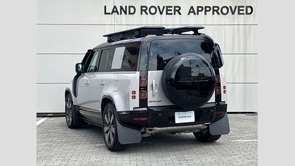 Defender 110 1