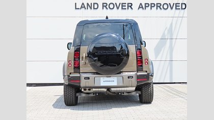 Defender 90 7
