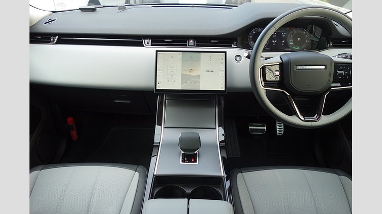 2024 認定中古車 Land Rover Range Rover Evoque カルパチアングレイ P300eプラグインハイブリッド（ガソリン） スタンダードホイールベース DYNAMIC HSE