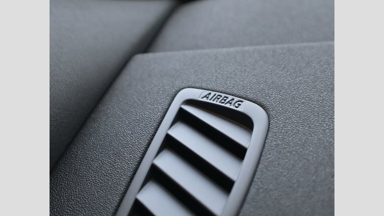 2021 認定中古車 Land Rover Range Rover Evoque ノリータグレー P250 AWD（オートマチック） R-DYNAMIC SE