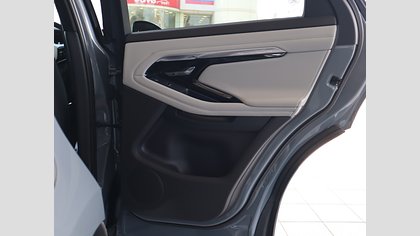 Range Rover Evoque 26