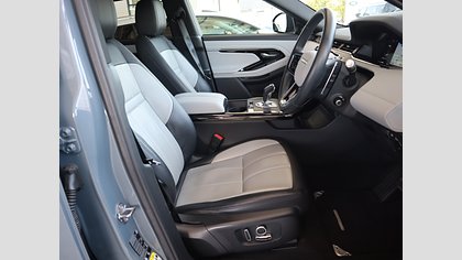Range Rover Evoque 31