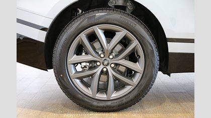 Range Rover Velar 9