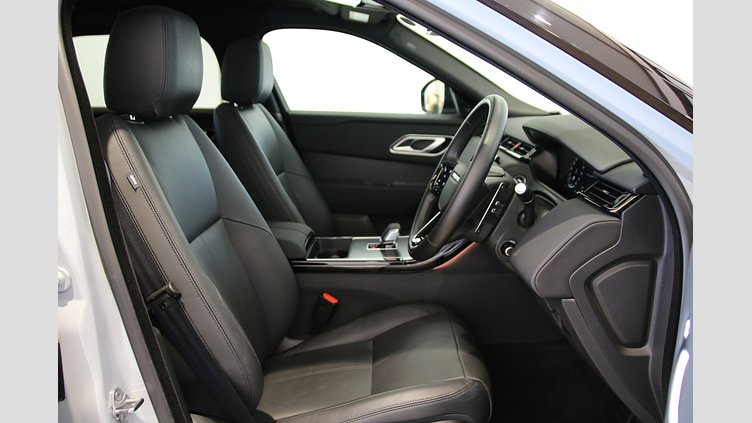 2024 認定中古車 Land Rover Range Rover Velar アロイオスグレイ D200マイルドハイブリッド（ディーゼル） Dynamic SE