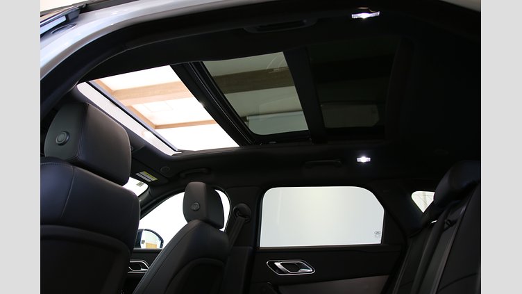 2024 認定中古車 Land Rover Range Rover Velar アロイオスグレイ D200マイルドハイブリッド（ディーゼル） Dynamic SE