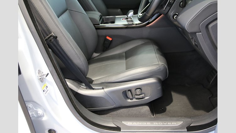 2024 認定中古車 Land Rover Range Rover Velar アロイオスグレイ D200マイルドハイブリッド（ディーゼル） Dynamic SE