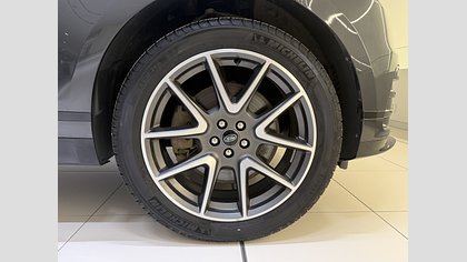 Range Rover Velar 6