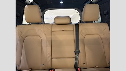 Defender 110 19