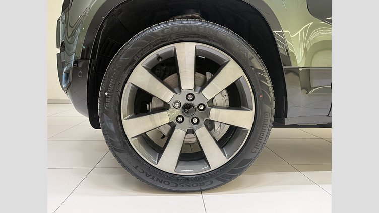 2026 Begagnad Land Rover Defender 110 Woolstone Green Bensin Laddhybrid X-Dynamic HSE