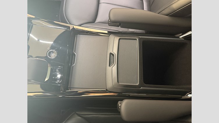 2026 Begagnad Land Rover Range Rover Sport Charente Grey P460e Bensin Plug-in Hybrid Kort hjulbas (SWB) Dynamic SE