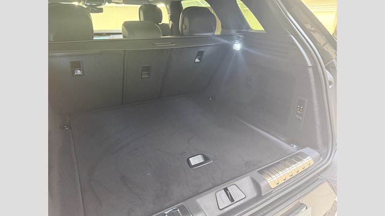 2026 Begagnad Land Rover Range Rover Sport Charente Grey P460e Bensin Plug-in Hybrid Kort hjulbas (SWB) Dynamic SE