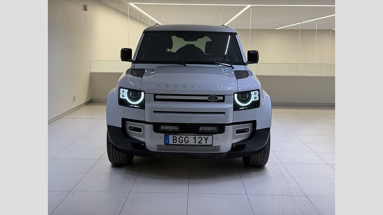 2023 Begagnad Land Rover Defender 110 Yulong White P400e AWD PHEV SE