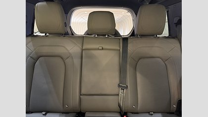 Defender 110 17