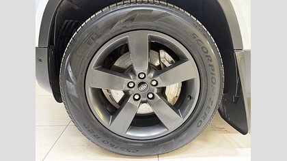 Defender 110 6