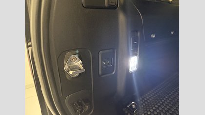 Defender 110 21