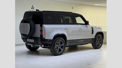Defender 110 3
