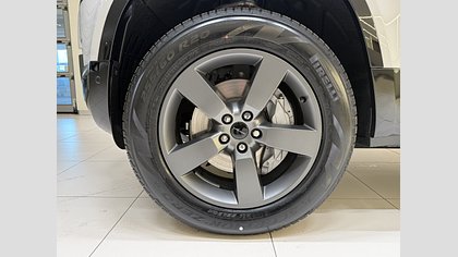 Defender 110 6