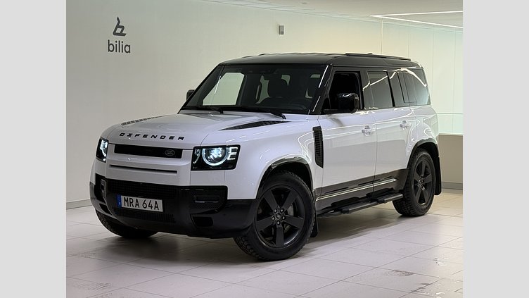 2024 Begagnad Land Rover Defender 110 Fuji White Bensin Laddhybrid X-Dynamic SE