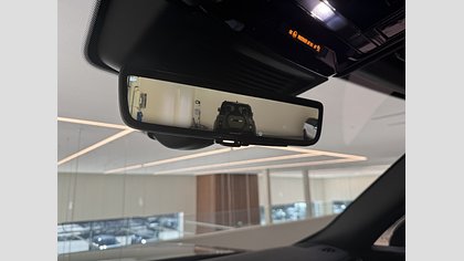 Range Rover 15