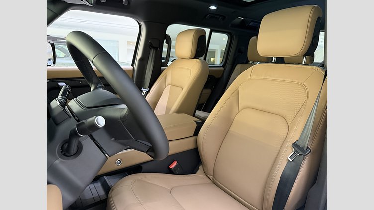 2026 Begagnad Land Rover Defender 110 Carpathian Grey Bensin Laddhybrid X-Dynamic HSE