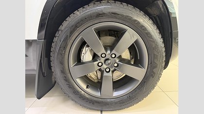 Defender 110 5