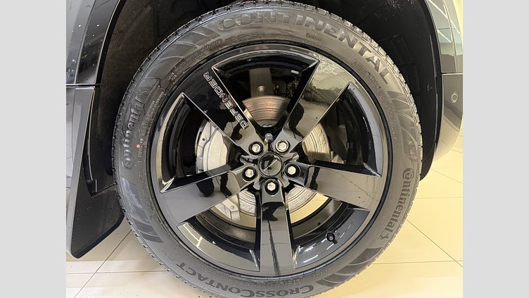 2026 Begagnad Land Rover Defender 110 Carpathian Grey Bensin Laddhybrid X-Dynamic HSE