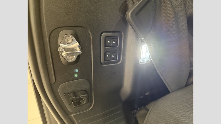 2026 Begagnad Land Rover Defender 110 Carpathian Grey Bensin Laddhybrid X-Dynamic HSE