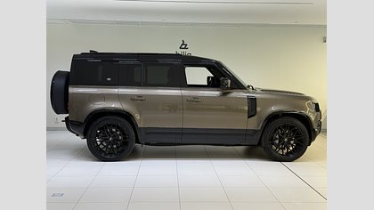 Defender 110 4