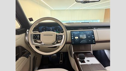 Range Rover 10