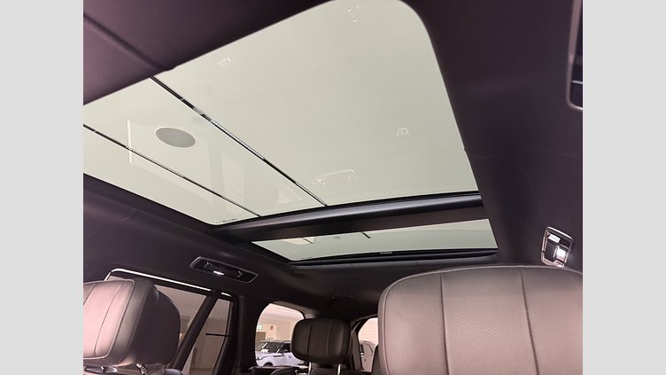 2026 Begagnad Land Rover Range Rover Santorini Black P550e AWD AUTO PHEV Standard hjulbas Autobiography