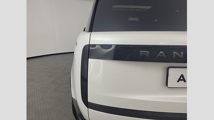 Range Rover 18