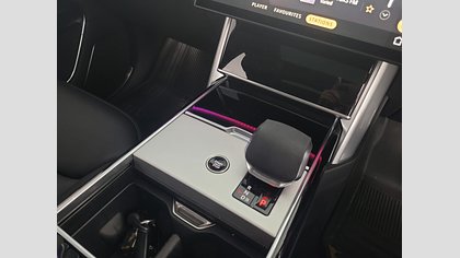 Range Rover 16