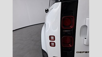Defender 110 16