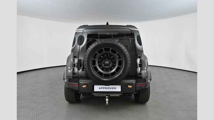 2025 Approved Land Rover Defender OCTA Tourmaline Brown - Gloss finish Automatic Land Rover Defender 110 Octa