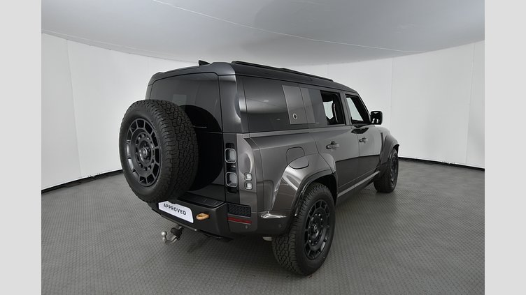 2025 Approved Land Rover Defender OCTA Tourmaline Brown - Gloss finish Automatic Land Rover Defender 110 Octa