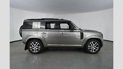 Defender 110 7