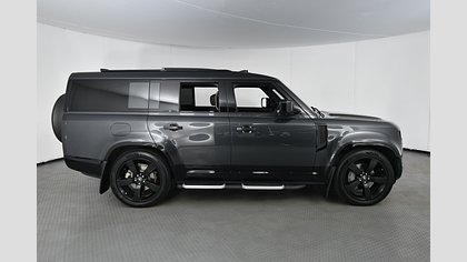 Defender 130 6