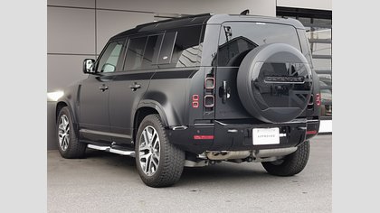 Defender 110 1
