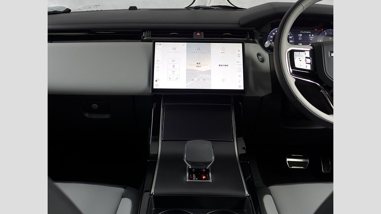 2025 認定中古車 Land Rover Range Rover Velar オストゥーニパールホワイト D200マイルドハイブリッド（ディーゼル） スタンダードホイールベース Dynamic SE