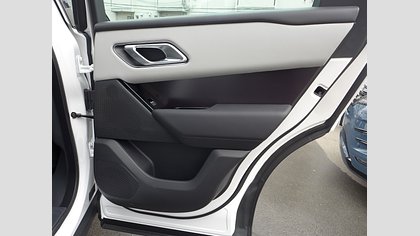 Range Rover Velar 35