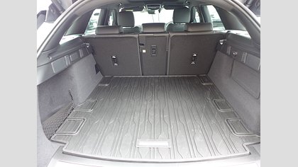 Range Rover Velar 66