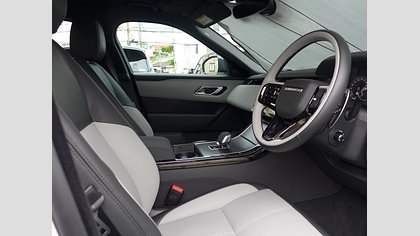 Range Rover Velar 29