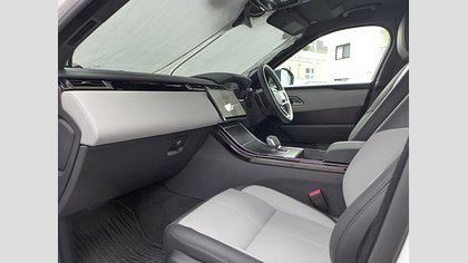 Range Rover Velar 33