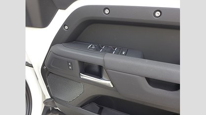 Defender 110 20