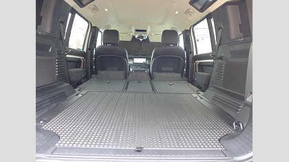 Defender 110 61