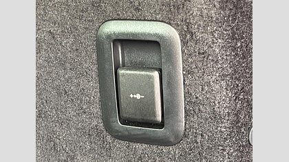 Range Rover Sport 64