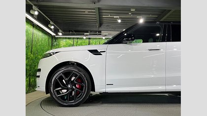 Range Rover Sport 29