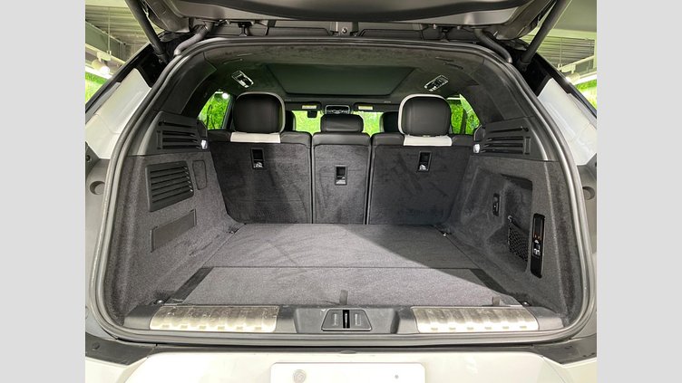 2023 認定中古車 Land Rover Range Rover Sport フジホワイト 3.0リッター6気筒300PSターボチャージドディーゼルMHEV（オートマチック） AUTOBIOGRAPHY